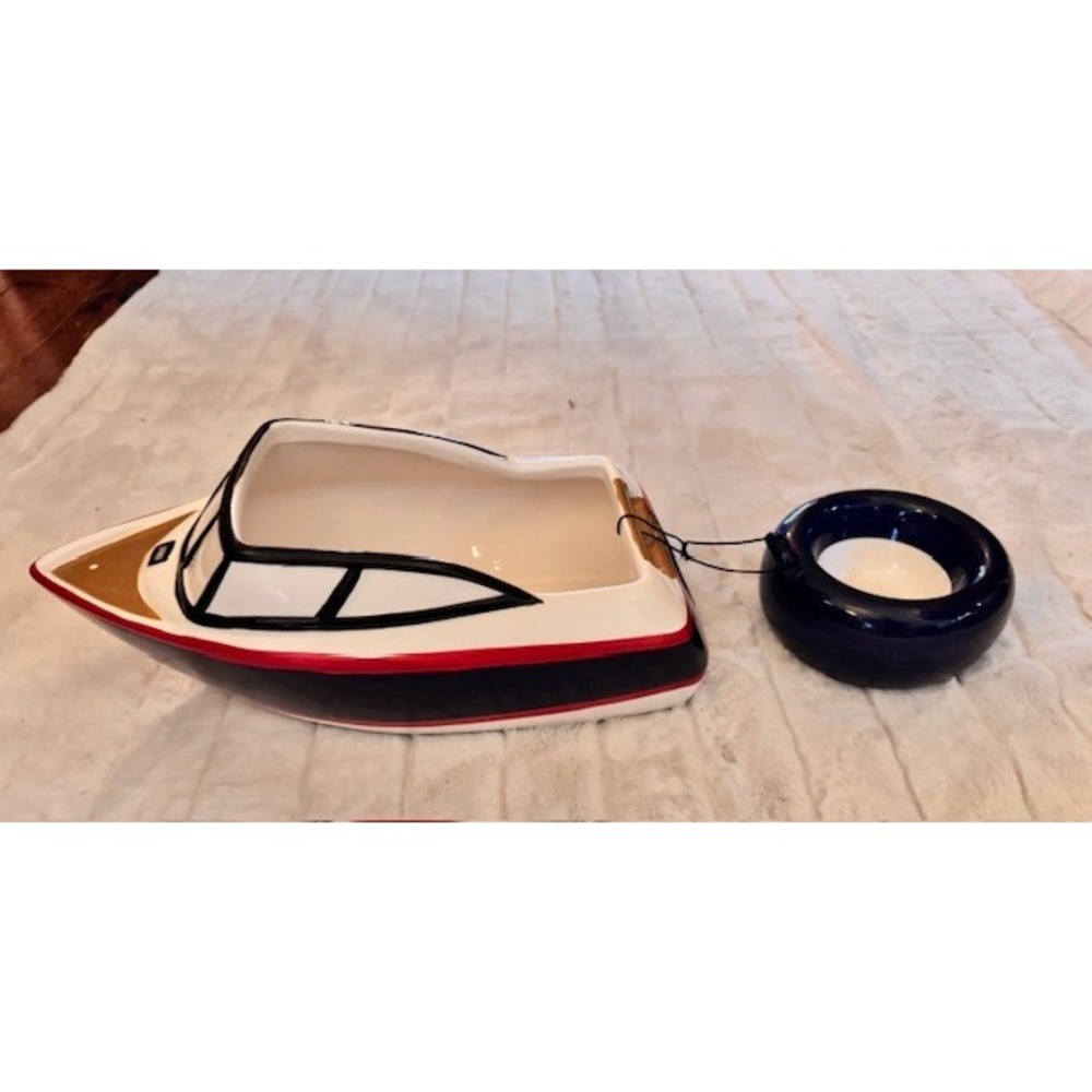 Boston Warehouse Ceramic Speedboat Chip and Dip Set Nautical Boat Inner Tube